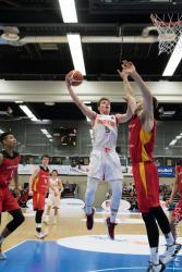 Deutschland gewinnt das Halbfinale im Albert-Schweitzer Turnier gegen Russland mit 80:75. Somit Spielt Deutschland gegen Australien im Finale