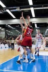 Deutschland gewinnt das Halbfinale im Albert-Schweitzer Turnier gegen Russland mit 80:75. Somit Spielt Deutschland gegen Australien im Finale