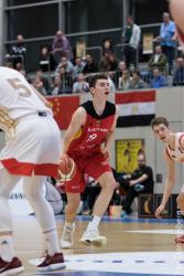 Deutschland gewinnt das Halbfinale im Albert-Schweitzer Turnier gegen Russland mit 80:75. Somit Spielt Deutschland gegen Australien im Finale