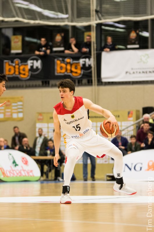 Deutschland gewinnt beim Albert-Schweitzer-Tunier mit 74:70 gegen die Türkei