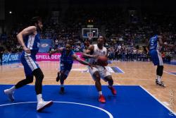 Basketball easyCredit BBL, Frankfurt Skyliners - S. Oliver Wuerz