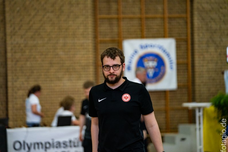 TIM09158